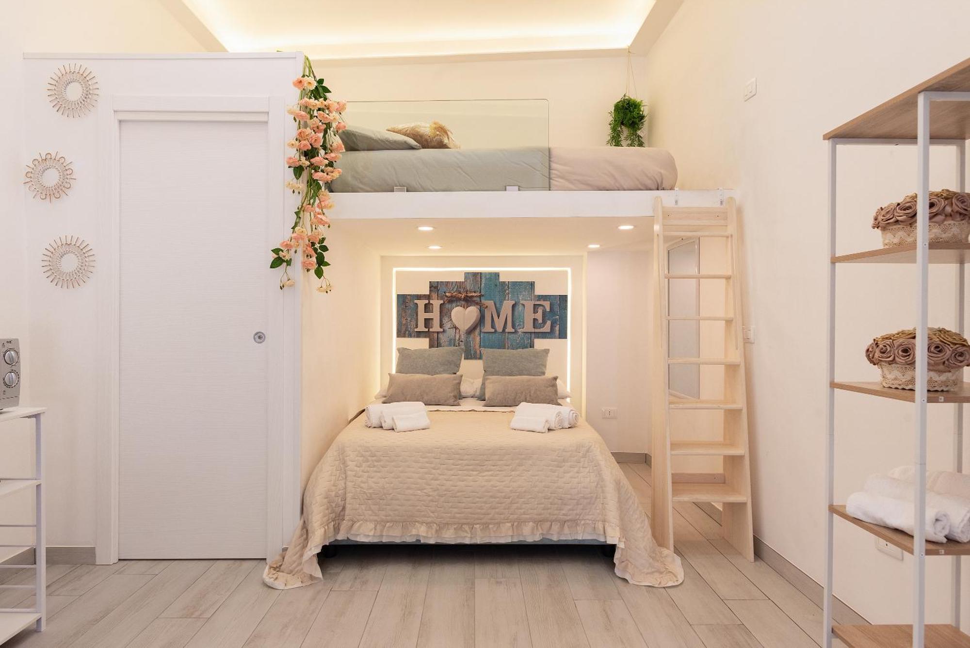 House Benedetta Centro Di Napoli公寓 外观 照片